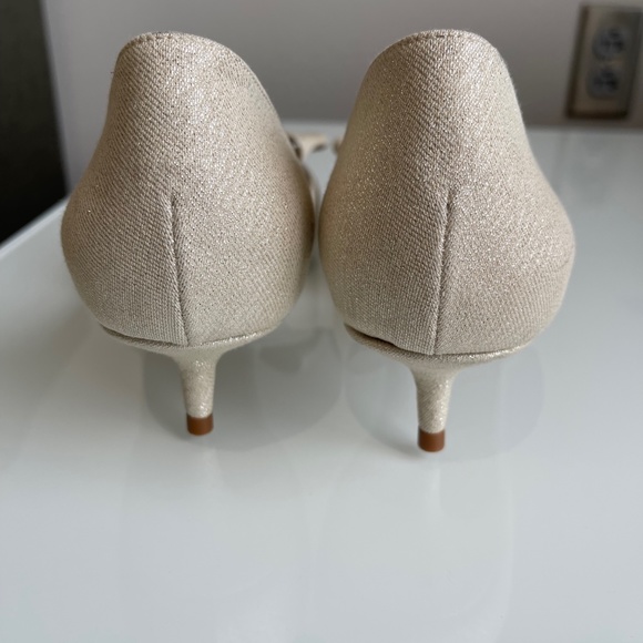 Something Bleu - Cliff Blow d'Orsay Pumps - Size 9 - Alabaster Lurex Color - Picture 4 of 8